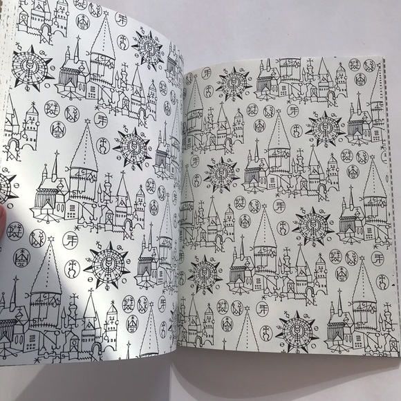 Harry Potter Coloring Book - Picture 7 of 8